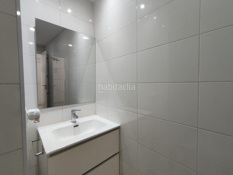 Foto 88a94dcb-b6c4-4cfe-82d5-04875cfe01dd. Apartament amb piscina a Playa Poniente Benidorm