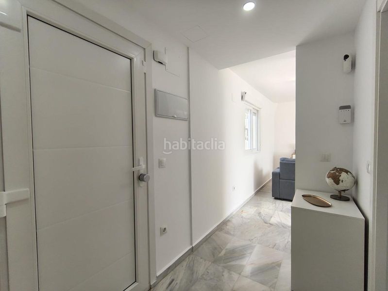 Foto c3473493-b52f-4539-b9ea-57685e813fc1. Apartament amb piscina a Playa Poniente Benidorm