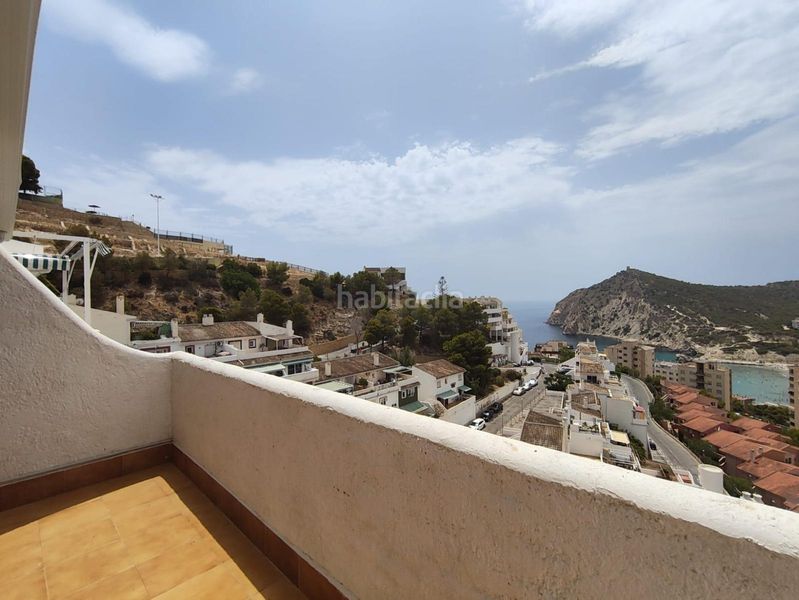 Foto c523447e-9cd2-4ed9-aead-a9b4f964400c. Apartament amb piscina a Playa Poniente Benidorm