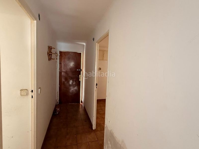 Foto ffbf5bc4-ef41-4584-8e53-cacd90f9cd3d. Apartament amb aparcament a Playa Levante Benidorm