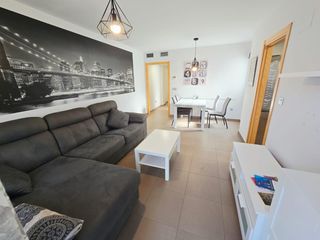 Apartament a Colonia Madrid. Apartamento de 1 dormitorio, en buen estado, zona mercasa. garaj