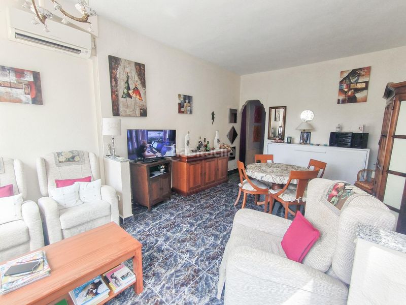 Foto dad0fecb-c9a4-482d-8cf2-61b73191a2e1. Apartament amb aparcament a Rincón Alto Benidorm