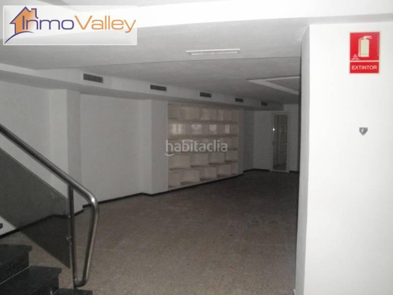Foto 580487e7-a940-48d2-818d-864d3f2357ff. Alquiler local comercial local en c corredora. Centro en Elche / Elx