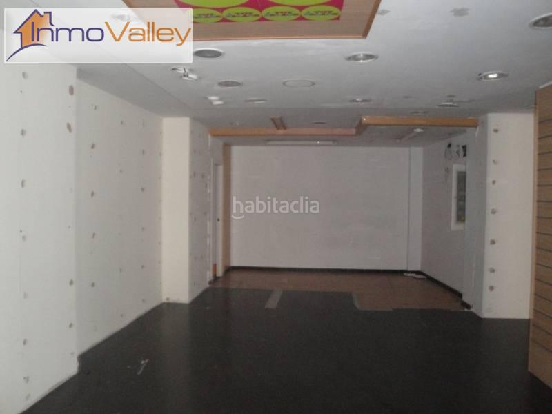 Foto 654cbcb1-cf8f-4238-b66b-f542fe446b6c. Alquiler local comercial local en c corredora. Centro en Elche / Elx