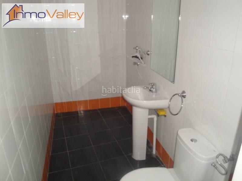 Foto b3f45cce-b1d1-4b19-9502-76de7f517e7e. Location local commercial dans Centro Elche / Elx