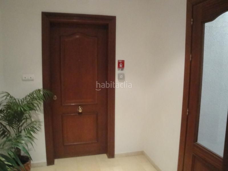 Foto f085cda2-6cfa-40b9-99fd-125bf3671a64. Location bureau dans Centro Elche / Elx