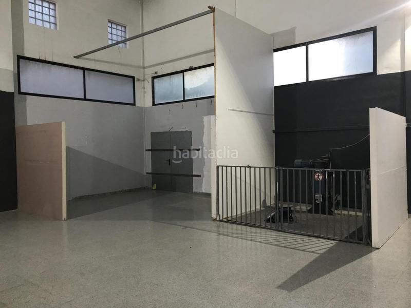 Foto 3a5f4587-855a-4f47-9b80-f3e33b2a5069. Rent industrial building in El Toscar Elche / Elx