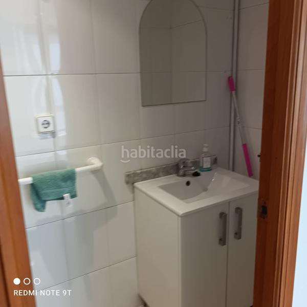 Foto e3aa789a-8396-4abb-85ea-3d34d5ee1678. Alquiler oficina en calle almorida 2 despacho profesional junto a la glorieta en Elche / Elx