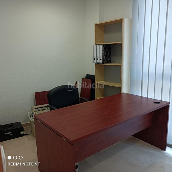 Foto ada0dddf-cd6a-4ebe-a8cf-b76a13e2be6d. Location bureau dans calle almorida 2 dans Centro Elche / Elx