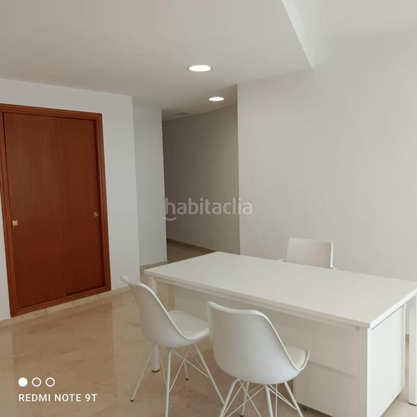 Foto dda193af-47e0-4e35-93c4-ea03216a22af. Location bureau dans calle almorida 2 dans Centro Elche / Elx