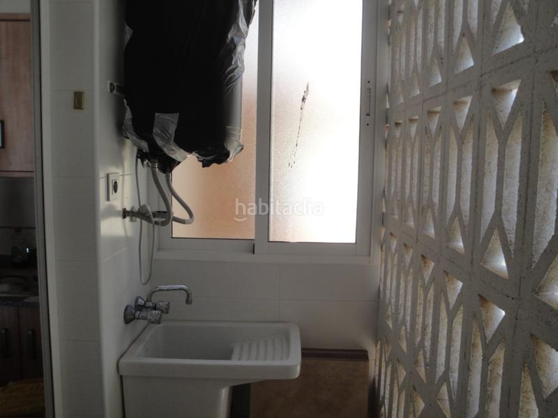 Foto 476702f4-f97f-4b41-a196-7c6f83fead5f. Lloguer pis amb aparcament a calas Santa Pola este Santa Pola