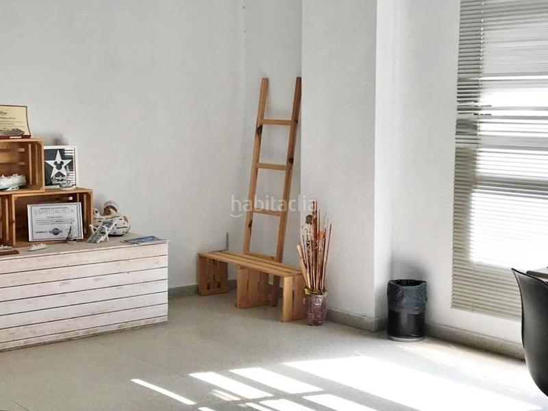 Foto a554dbc2-3ace-4282-a9b7-de41bf31e21b. Alquiler oficina entresuelo comercial en polígono de carrús en Elche / Elx