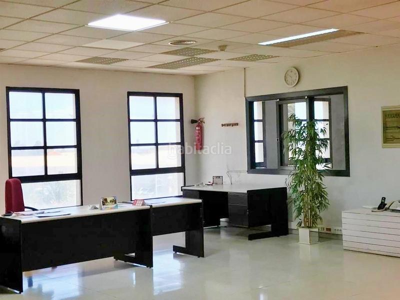 Foto a18a85b1-8d7b-4447-bdbe-4b1a0e93851c. Location bureau dans El Toscar Elche / Elx