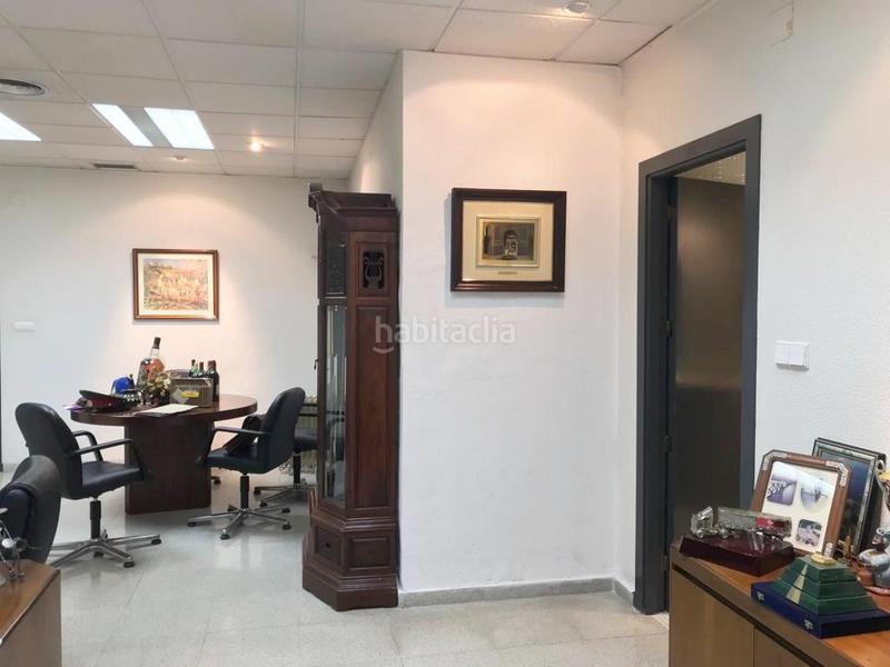 Foto e787e1a8-3679-4657-8c10-6bd7bf1858b6. Miete büro in El Toscar Elche / Elx