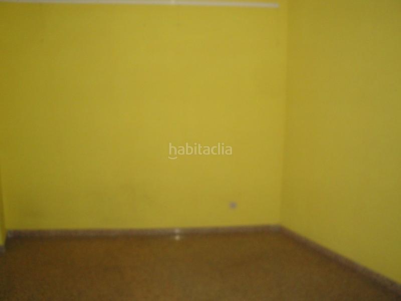 Foto 7fc3e88c-55ca-4770-afab-01fbefccbdc5. Rent business premise in Altabix Elche / Elx