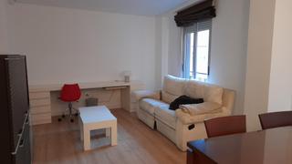 Location Appartement à Centro. Piso en alquiler junto glorieta