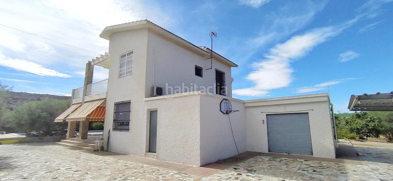 Foto c66b86d3-2699-4c41-b8b1-b694d8b23984. Xalet amb aparcament piscina a Jubalcoi Elche / Elx