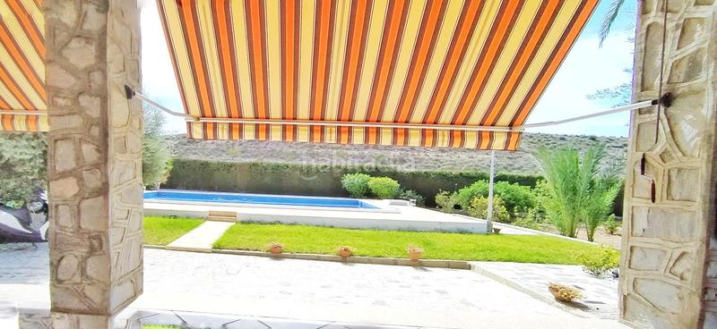 Foto e1f5da31-8440-4f74-ae6b-65182080fe8f. Xalet amb aparcament piscina a Jubalcoi Elche / Elx