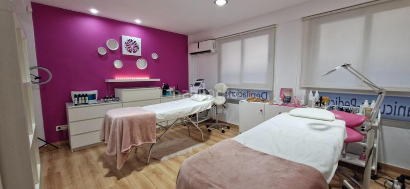 Foto 63daf271-54c2-4f11-ad95-1e0328d29f81. Traspaso oficina traspaso gabinete estetica en Reina Victoria - Miguel Hernández Elche / Elx