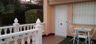 Miete Reihenhaus  Calle islas canarias. Adosado con piscinas arenales del sol