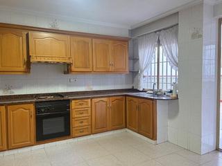Ground floor in Cristobal sanz 9