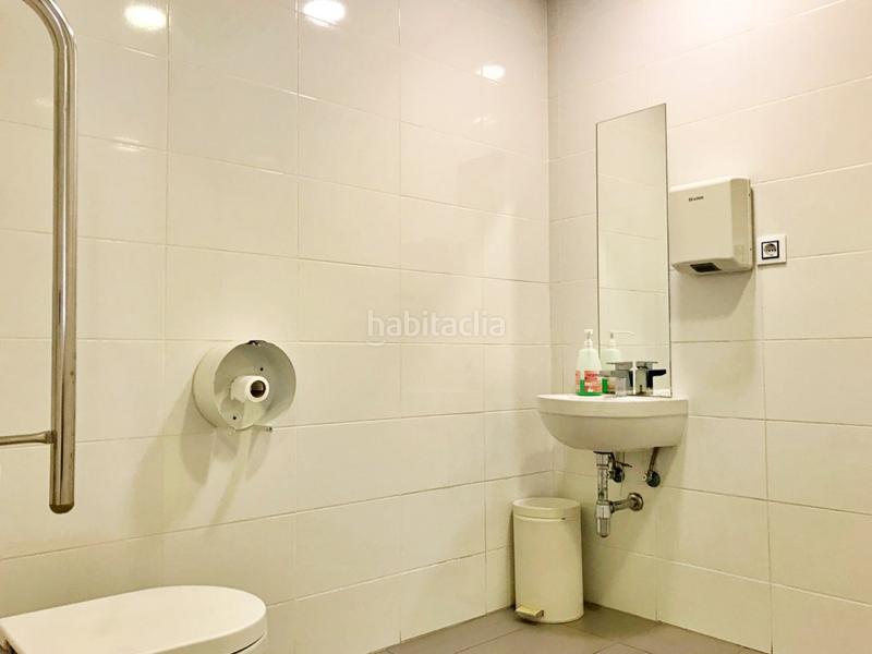 Foto 315fd60c-07fb-4cdd-9b7e-77baae0dca73. Lloguer local comercial a calle ruperto chapi 43 a Elche / Elx