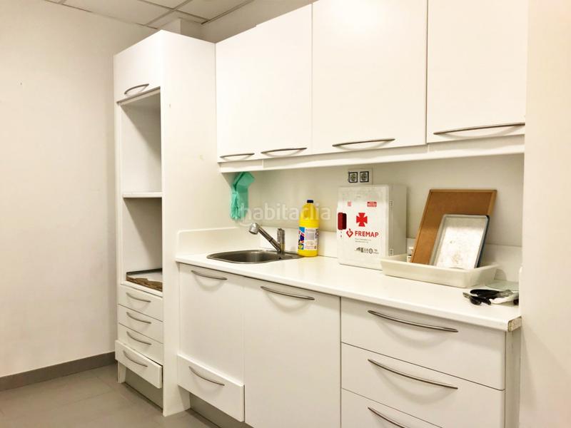 Foto 4b08aa85-b45d-45a1-b28b-a4f72c4c8cf6. Rent business premise in calle ruperto chapi 43 in Elche / Elx