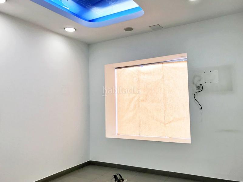 Foto e60da586-90de-449f-af9f-2848d5846286. Rent business premise in calle ruperto chapi 43 in Elche / Elx