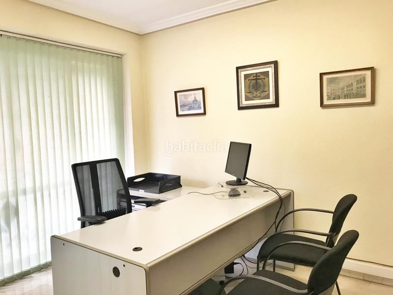 Foto 79bdd239-7078-4938-bb65-ce3d89b22a6a. Lloguer oficina a plaza crevillent 1 a Plaza Crevillente - Antiguos Juzgados - El Asilo Elche / Elx