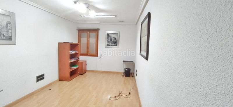 Foto 1f954d43-af19-4f64-a2e3-49381f180a4e. Flat in calle hospital 30 in Centro Elche / Elx