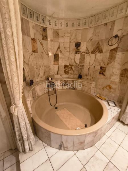 Foto 9f9d09a2-da13-4032-a6d4-a1798af8f7ac. Piso en calle calle kurssal piso en elche glorietaCentro en Elche / Elx