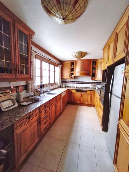 Foto eca5a450-2e7c-4a95-89ba-c6a0db73375a. Piso en calle calle kurssal piso en elche glorietaCentro en Elche / Elx