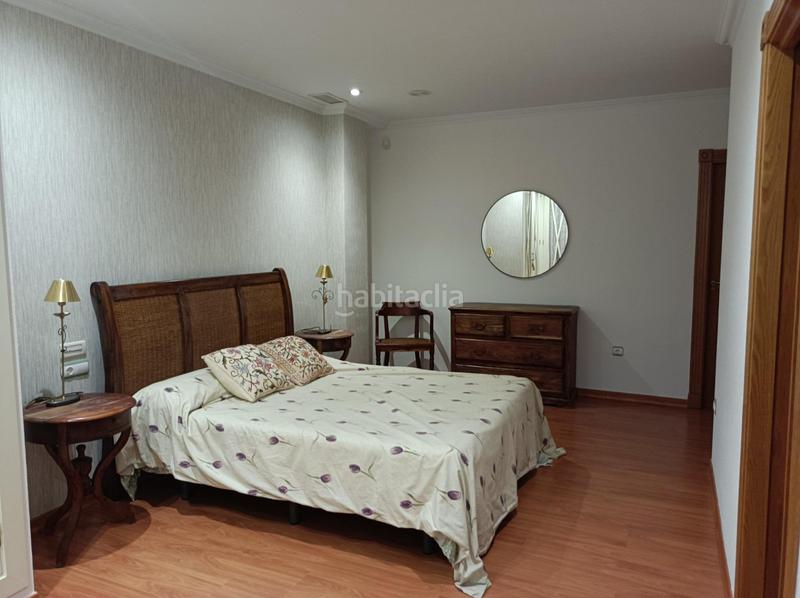 Foto d4d97292-1478-47d5-bdbc-bfff8ece3e08. Rent flat in Centro Elche / Elx