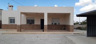 Rent Chalet in La Algoda - Matola - Llano de San José. Alquiler casa de campo reformada