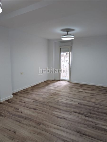 Foto feec7319-e76d-46b2-83e5-7389055ae0f2. Etagenwohnung in carrer blas selva mendiola 32 in Elche / Elx