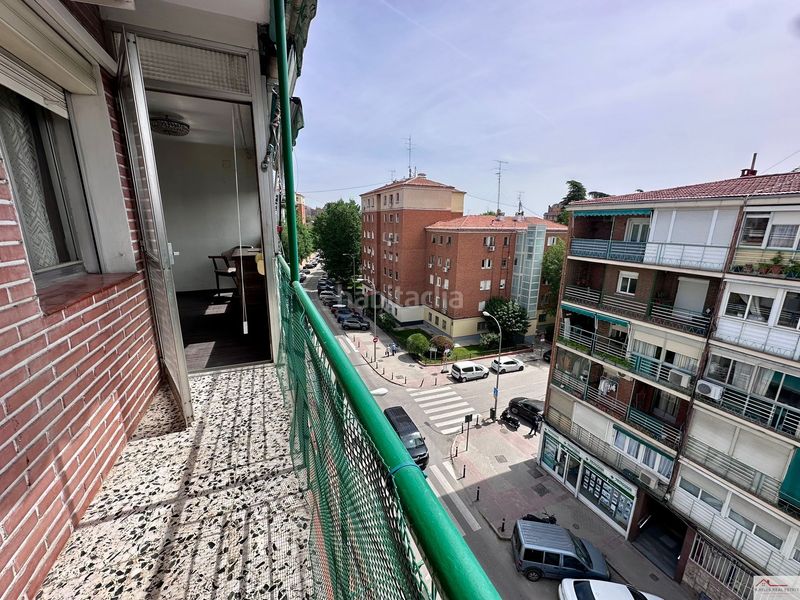 Foto 49d3079a-0433-475c-81d0-07e6859cf675. Piso en Lucero Madrid