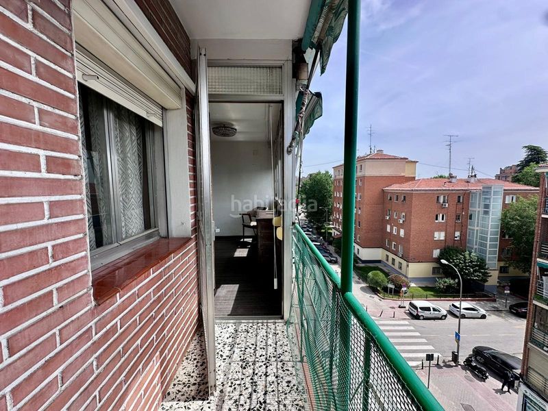 Foto a0e55086-73db-4888-9895-714a44d61431. Apartament amb calefacció a Lucero Madrid