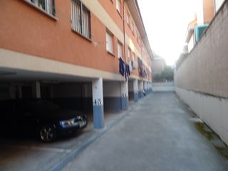 Piccolo appartamento in Yeles. Apartamento con garaje y trastero al lado de illescas oportunida