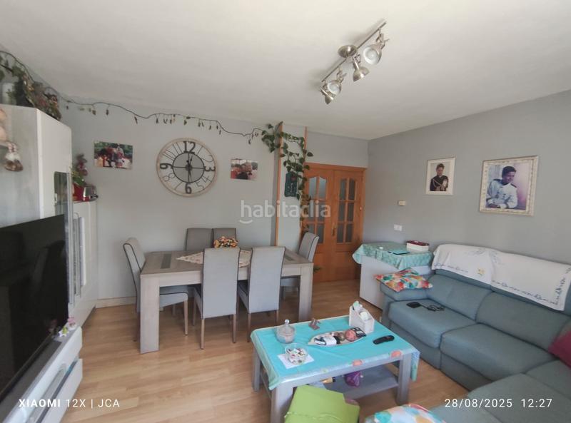 Foto 255c6c28-c088-4dab-beb8-e3e97040b37b. Piso zona Juncal - amplio y precioso piso en Juncal Torrejón de Ardoz