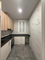 Lloguer Pis a Delicias. Gran vivienda reformada a estrenar zona embajadores - delicias
