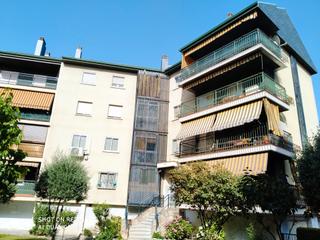 Appartement à Avenida las suertes 64. Consulting 2001 vende " urb. las suertes"