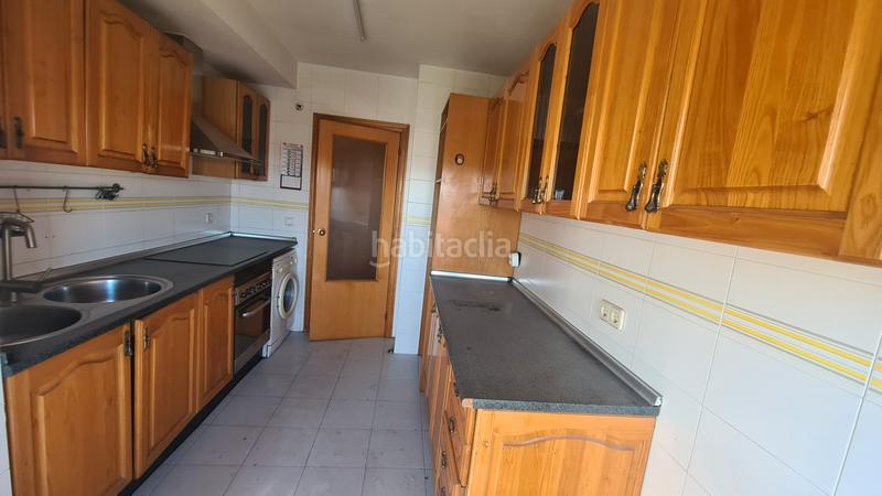 Foto 4c77d9e1-a40b-4eb6-90ce-cdfd267c9a2e. Appartamento in calle cañada 14 in Cañada - Mancha Amarilla Torrejón de Ardoz