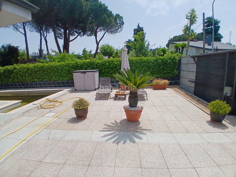 Foto c8338f16-5f46-40b8-bc11-1dc9251578f6. Chalet in calle de la granja 14 in Dehesa-El Soto Collado Villalba