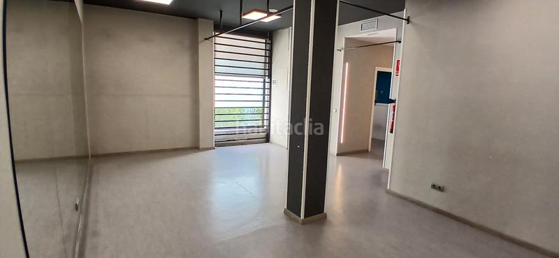 Foto 3655dcd4-76ca-4e7c-98c7-650eac6807a9. Alquiler local comercial en calle camino del berrocal 6 en Collado Villalba