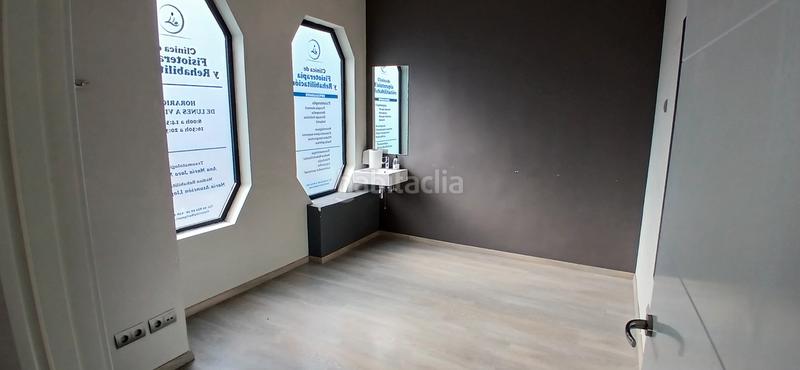 Foto 7316f35e-3742-49d4-a9c2-44c45f4c7a0b. Alquiler local comercial en calle camino del berrocal 6 en Collado Villalba