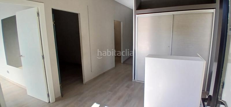 Foto 347c74aa-bd31-49d1-967b-210d89ed3f46. Lloguer local comercial a calle camino del berrocal 6 a Collado Villalba