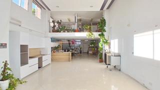 Local commercial à Avenida de Honorio Lozano 59