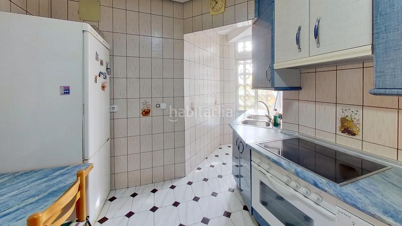 Foto d35eadef-a572-4848-b435-ef66d301cc80. Appartamento in calle veredilla 15 in Veredillas Torrejón de Ardoz