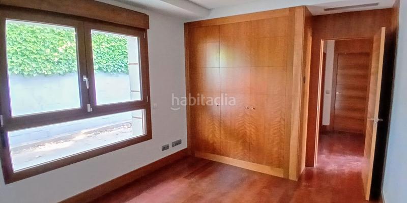 Foto 1986fab1-08ed-459e-8021-91d843288b23. Towny house in calle sierra cazorla 6 in Dehesa-El Soto Collado Villalba