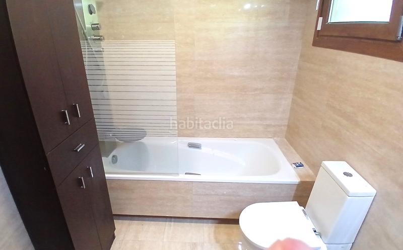 Foto 673bc3f7-b7b9-461b-bc83-e58842c3fbb3. Towny house in calle sierra cazorla 6 in Dehesa-El Soto Collado Villalba